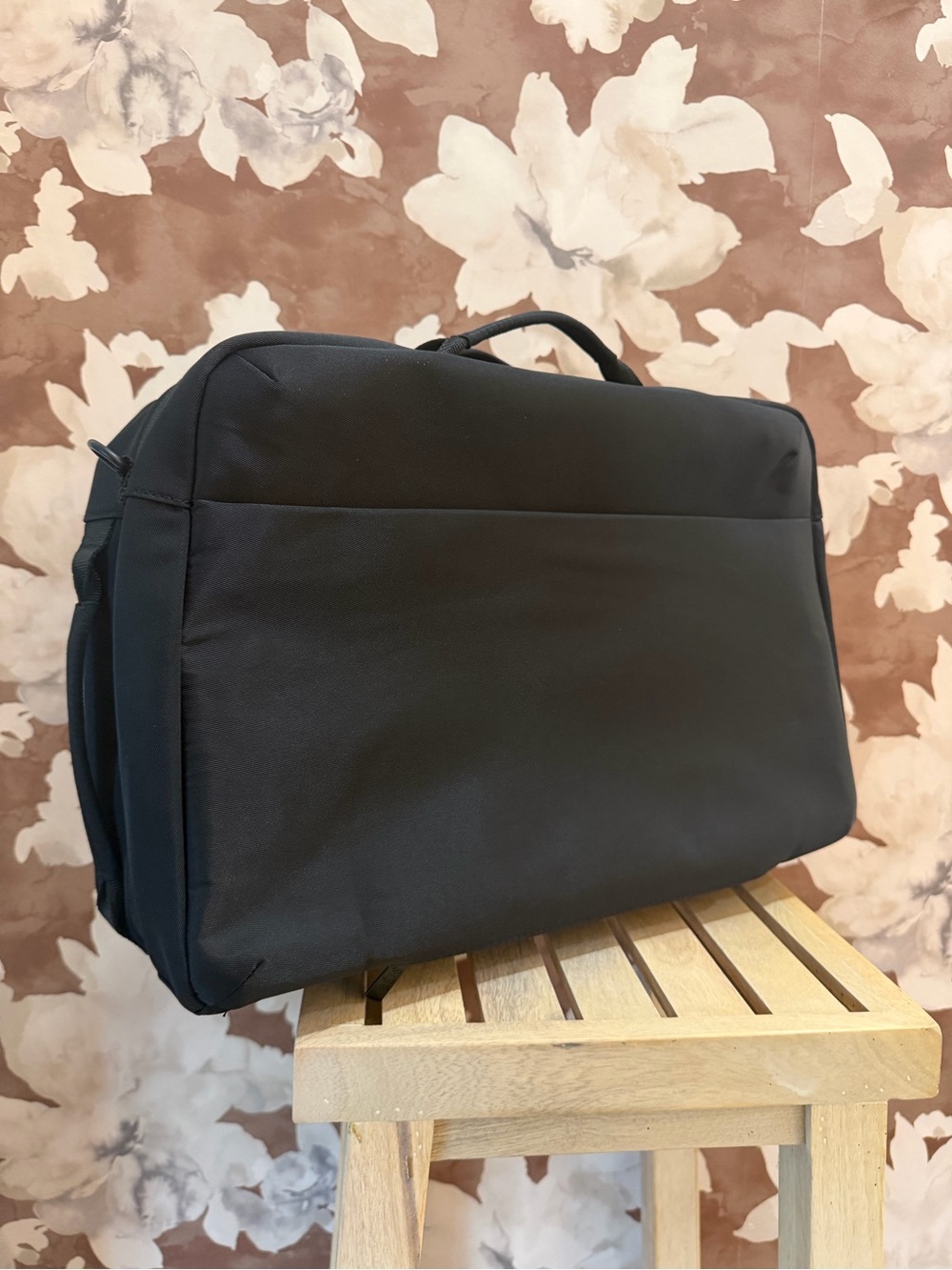 BEIS NWT The Ultimate Travel Duffle 
in Black - Picture 3 of 9